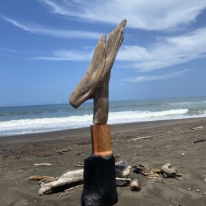 Barco Quebrado Driftwood Sculpture